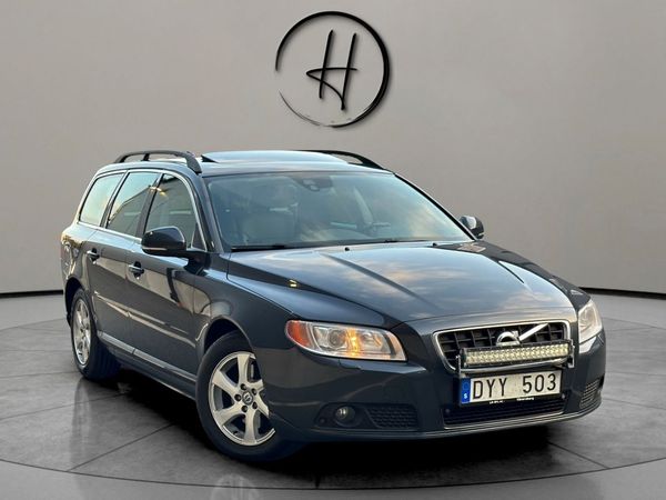 Volvo V70 D2 Geartronic Taklucka Dragkrok Keyless NAV SE-UTR - 2013