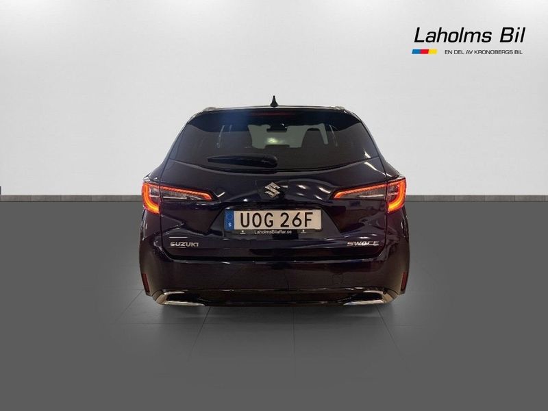 Suzuki Swace bild 6
