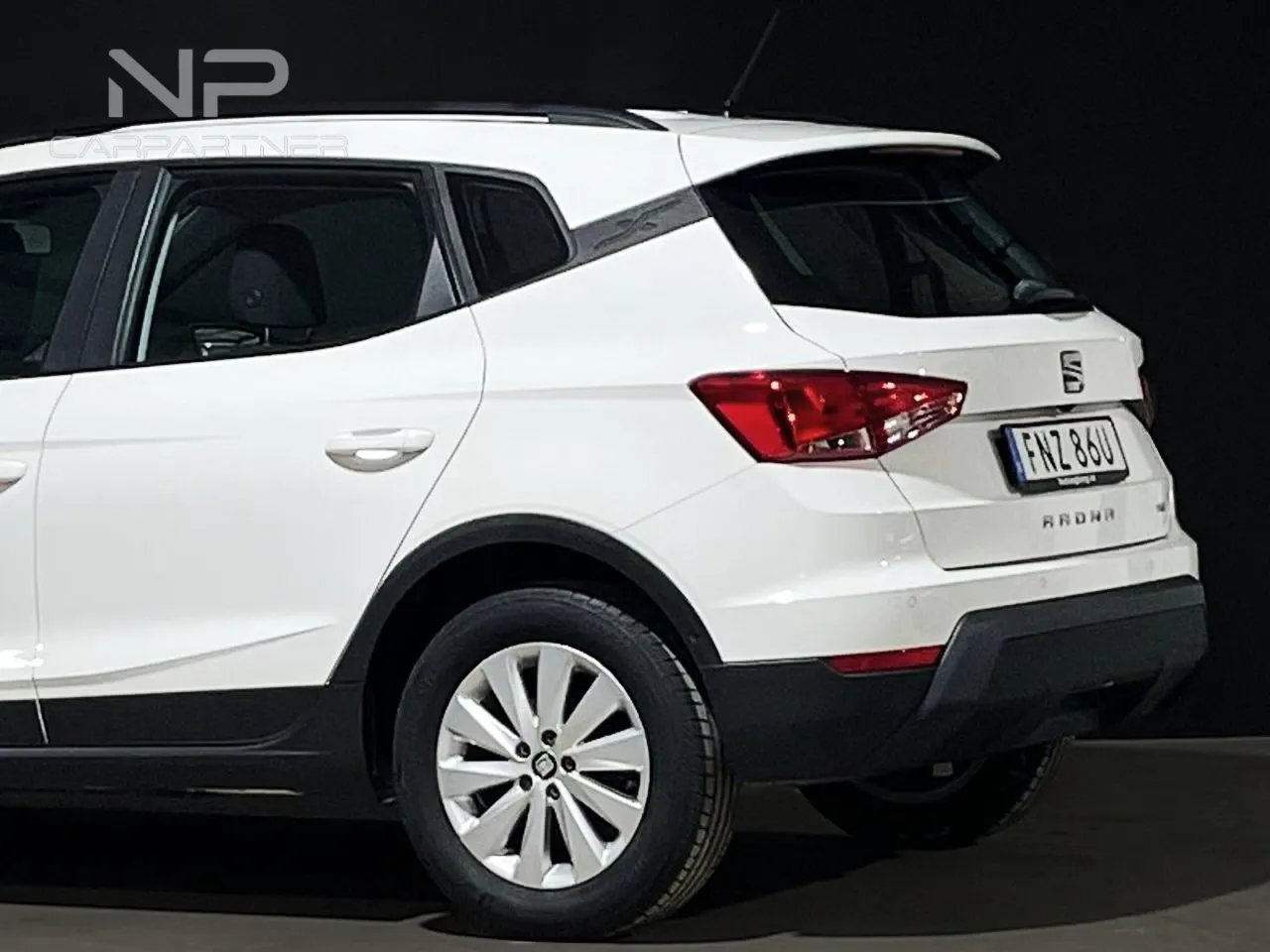 Vehicle image 8