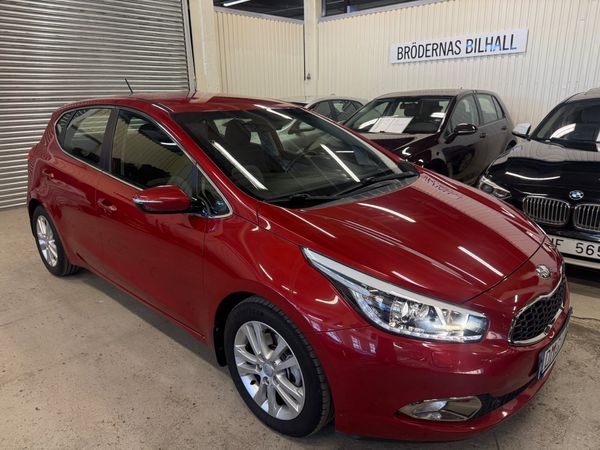 Kia Cee´d 1.6 CRDi EX 1.95% Ränta/ 1-Ägare/ Dieselvärmare - 2013