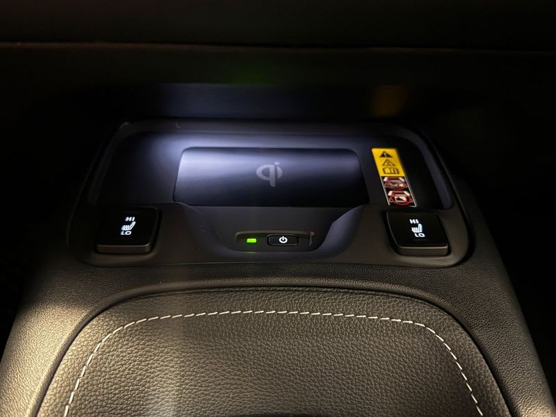 Suzuki Swace bild 14