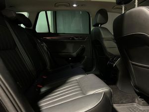 Skoda Superb bild 11