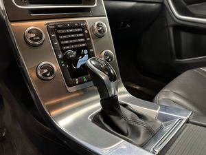 Volvo V60 bild 14