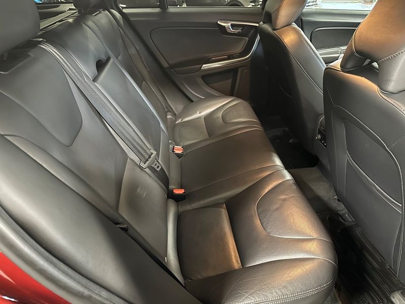 Volvo V60 bild 6