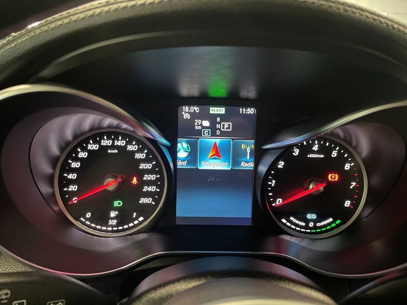 Mercedes GLC300 bild 19