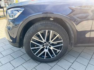 Mercedes GLC300 bild 9