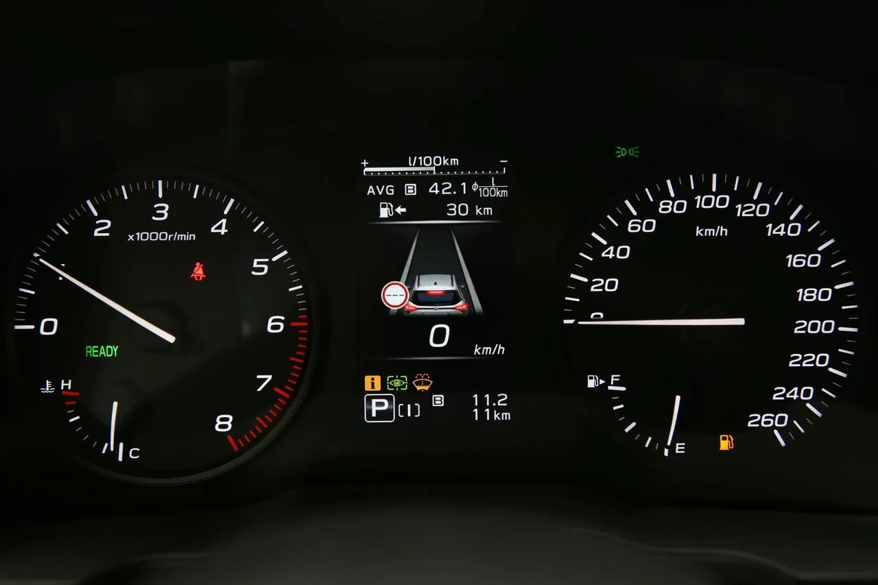Vehicle image 21