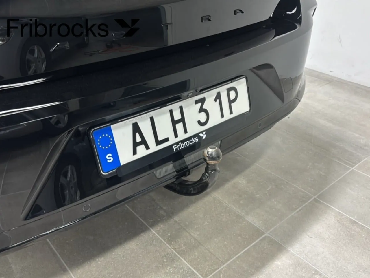 Vehicle image 23