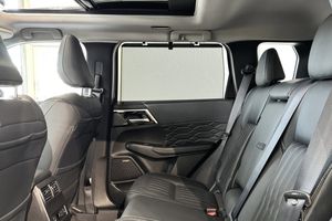 Mitsubishi Outlander bild 16