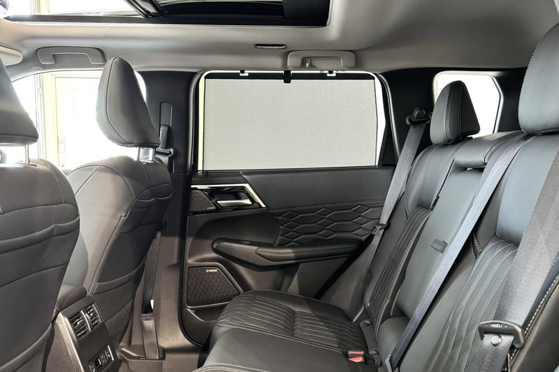 Mitsubishi Outlander bild 16