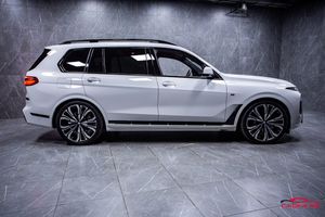 BMW X7 bild 9