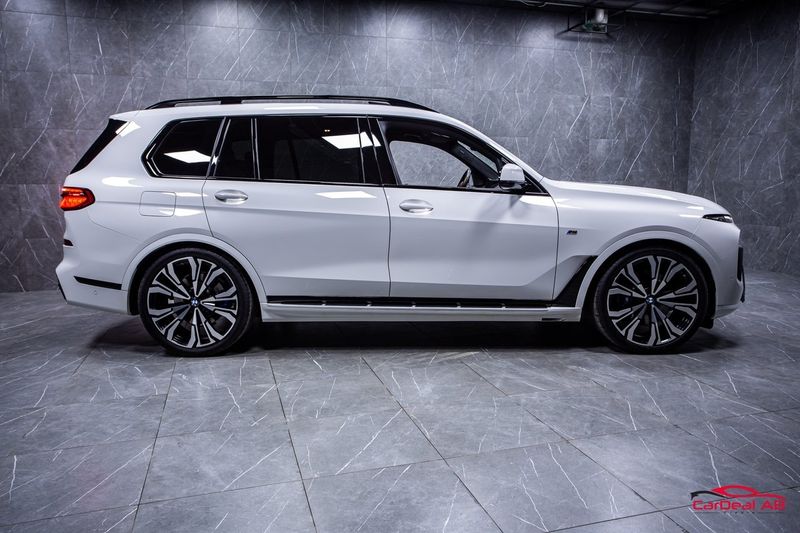 BMW X7 bild 9