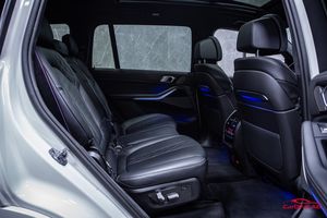 BMW X7 bild 17