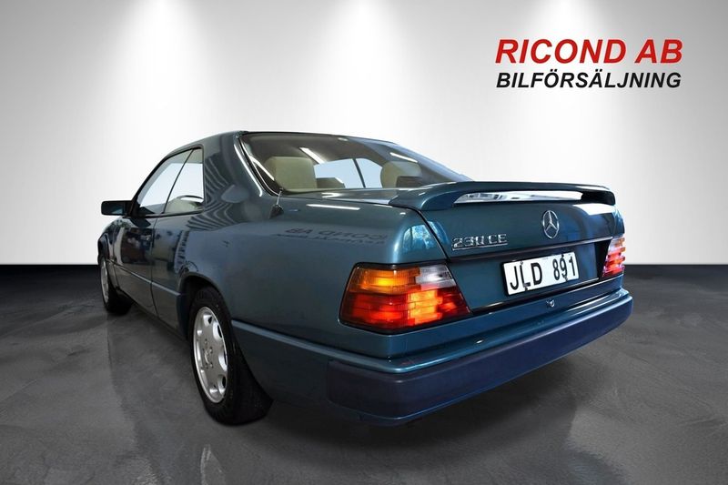 Mercedes 230 bild 5