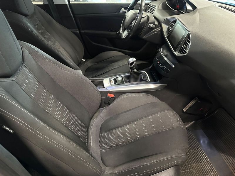 Peugeot 308 bild 8
