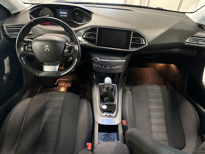 Peugeot 308 bild 7