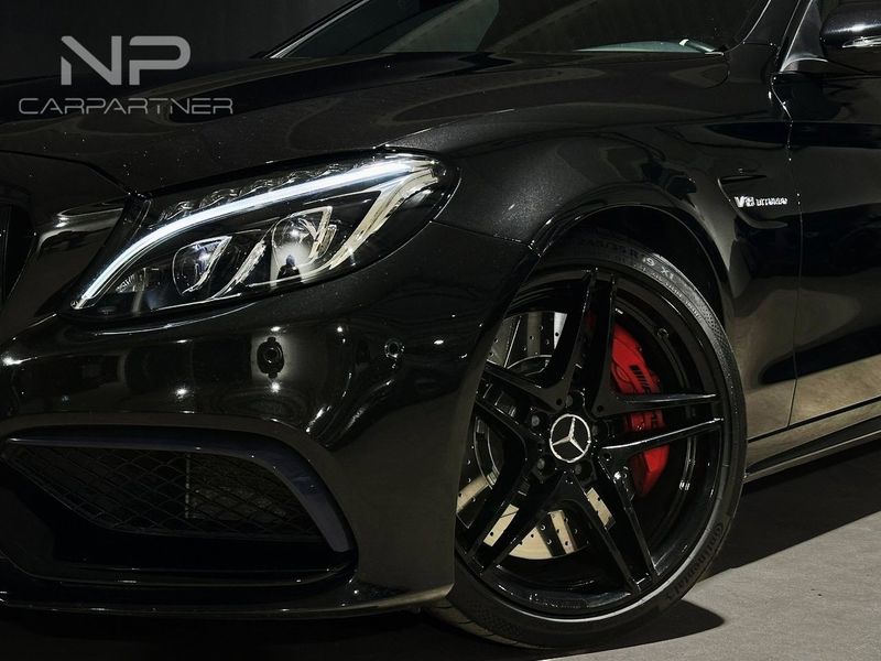 Mercedes AMG GT bild 13
