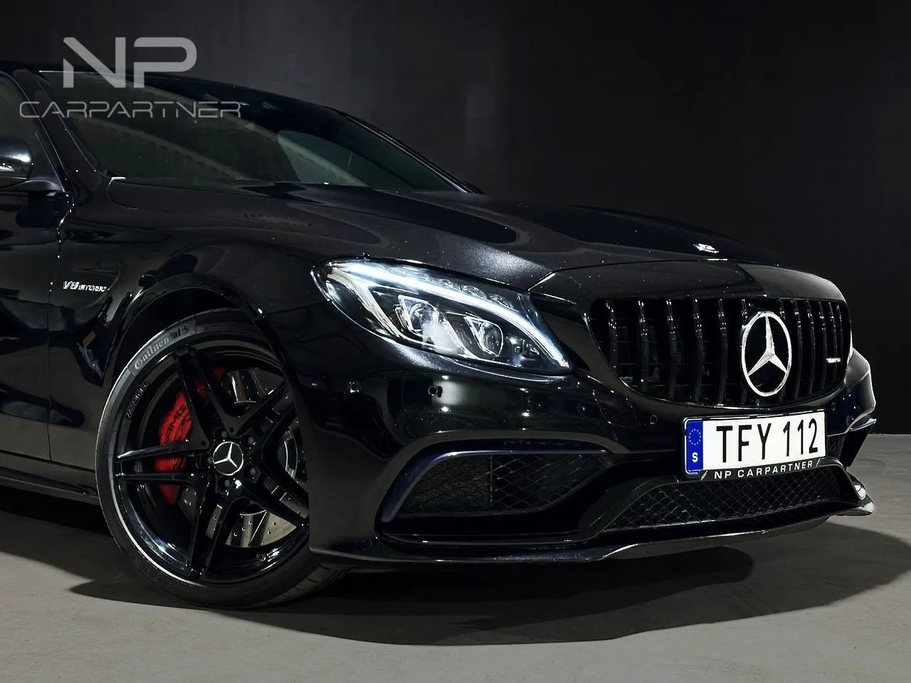 Vehicle image 9