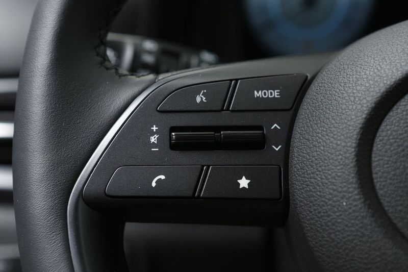 Hyundai i20 bild 8
