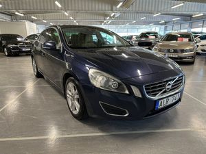 Volvo S60 bild 2