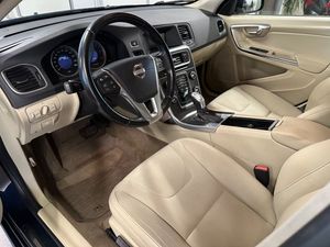 Volvo S60 bild 9
