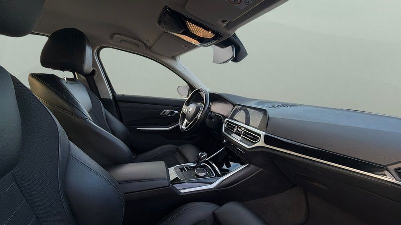 BMW 330 bild 11