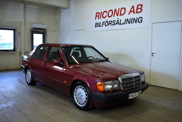 Mercedes 190 E W201 2.3 AUT ALMADINRÖD ELSOLTAK - 1993
