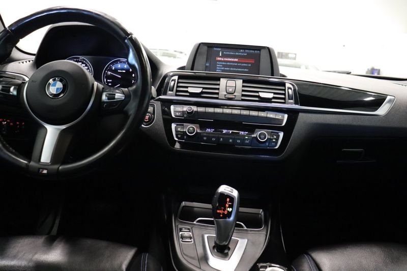 BMW 118 bild 13