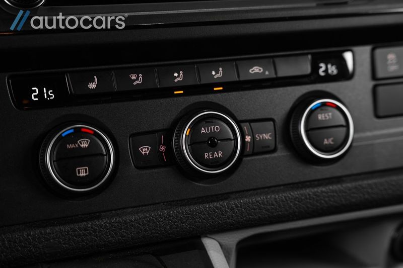 Volkswagen Caravelle bild 23