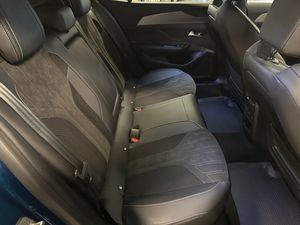 Peugeot 408 bild 8