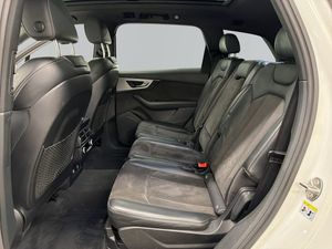 Audi Q7 bild 8