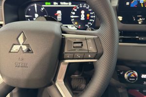 Mitsubishi Outlander bild 14