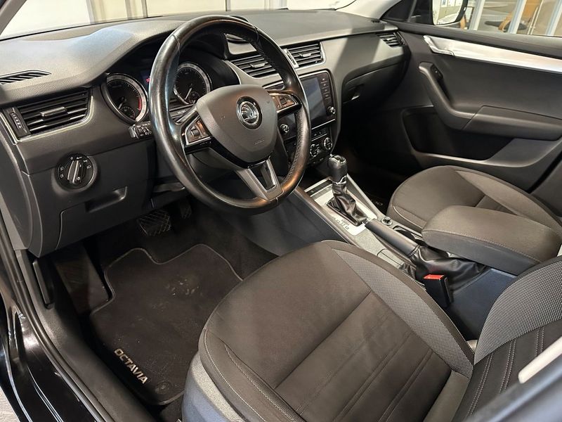 Skoda Octavia bild 9