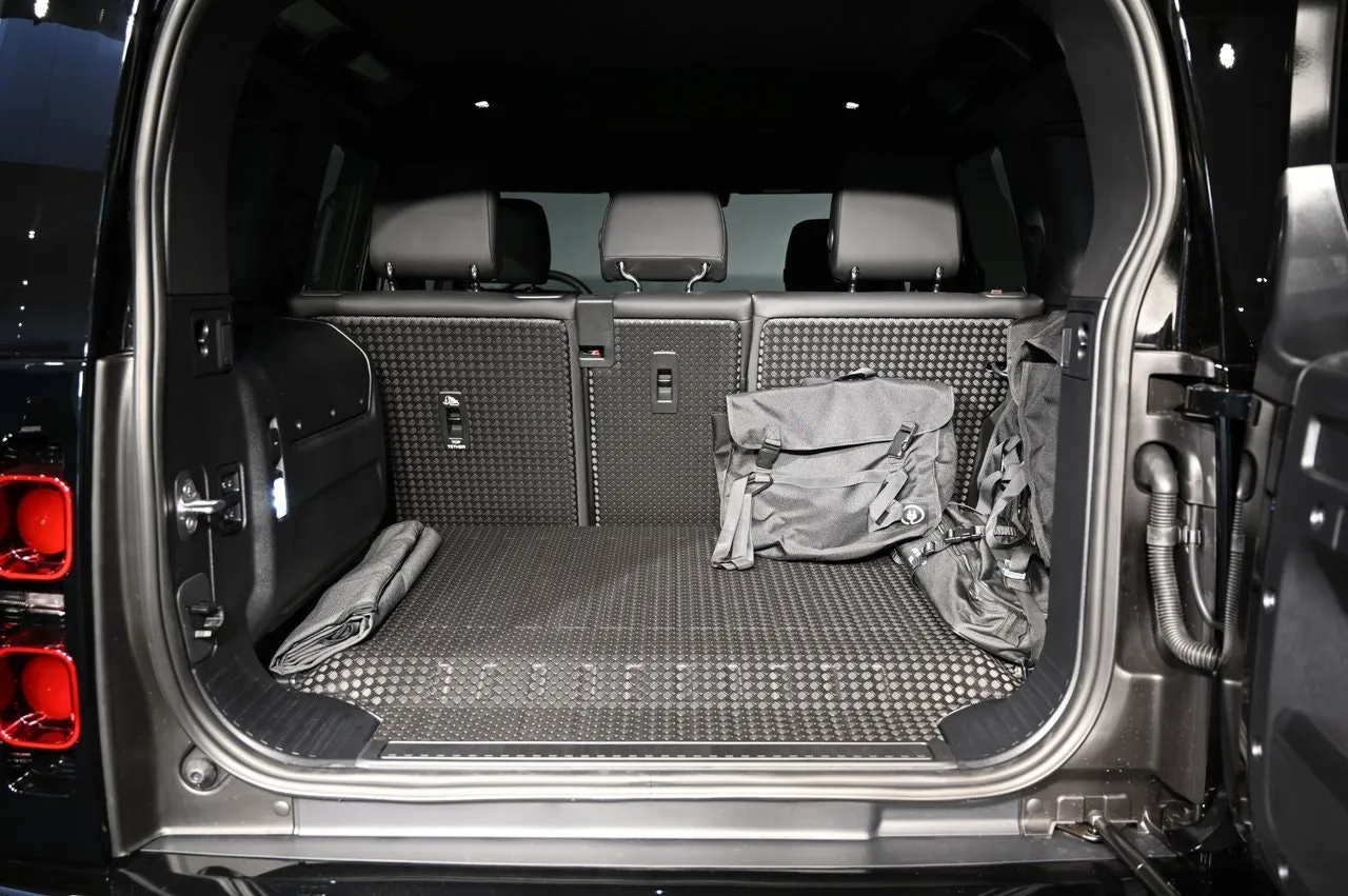 Vehicle image 21
