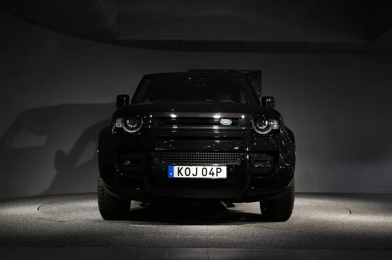 Vehicle image 8
