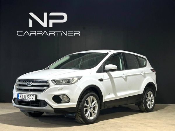 Ford Kuga 1.5 | 4-driven AWD| MOMS | 1 brukare | Garanti 6 mån - 2018