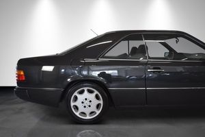 Mercedes 230 bild 9