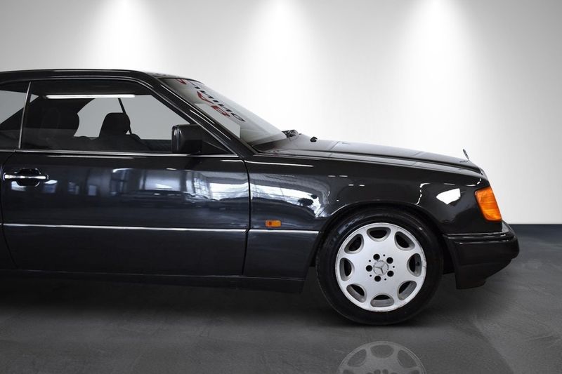 Mercedes 230 bild 10