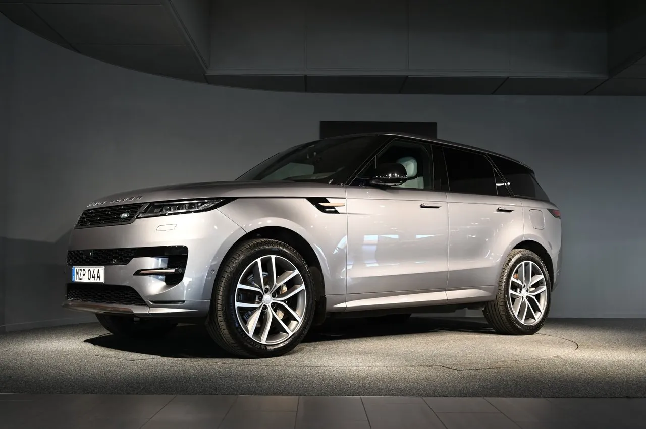 Vehicle image 1