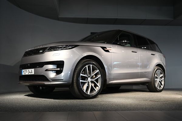 Land Rover Range Rover Sport P460e Dynamic SE *MOMSBIL* - 2025