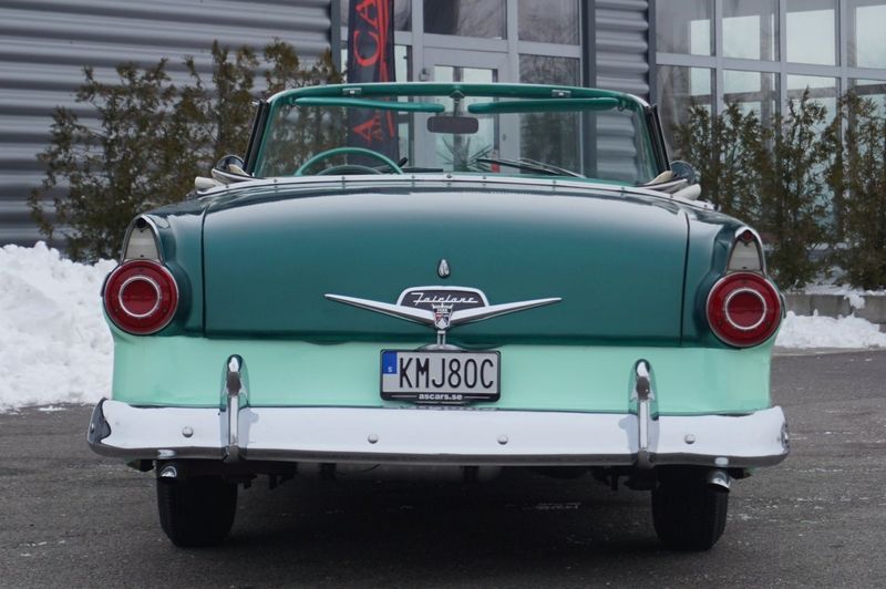 Ford Fairlane bild 12