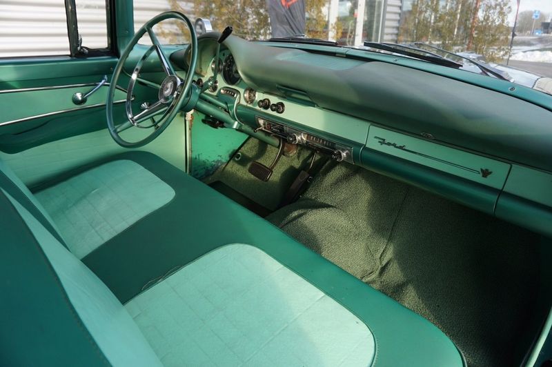 Ford Fairlane bild 18