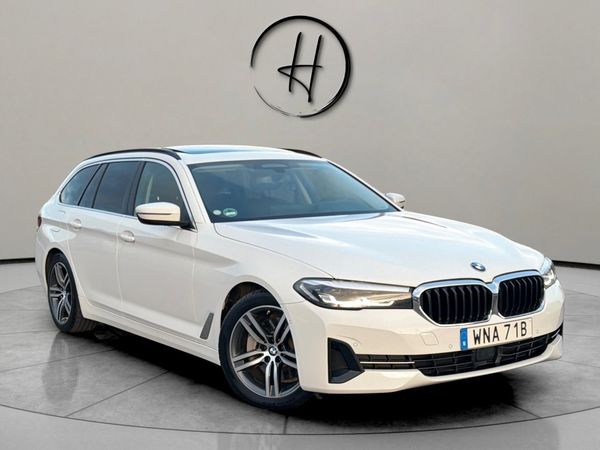BMW 530 e xDrive Plug in-hybrid NAV Kamera Panorama*Parkera Själv - 2021