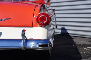 Ford Fairlane bild 17