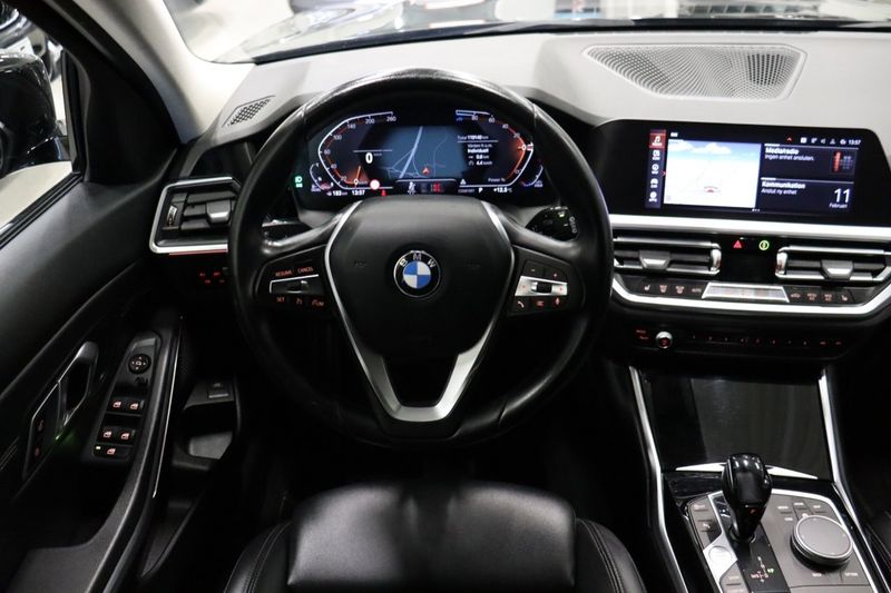 BMW 320 bild 14