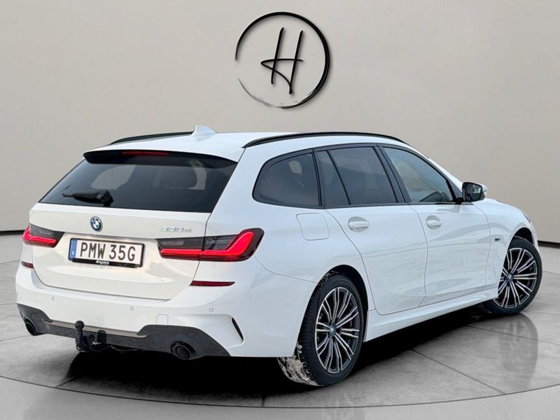 BMW 330 bild 8
