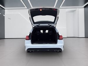 Mercedes C63 AMG bild 20