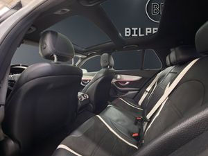Mercedes C63 AMG bild 9
