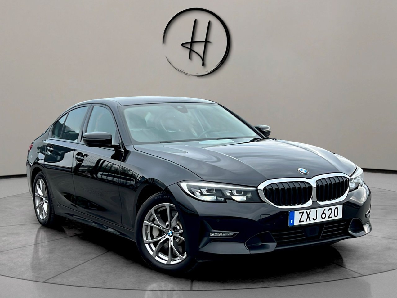 BMW 330