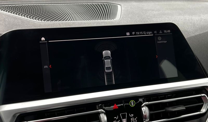 BMW 330 bild 16